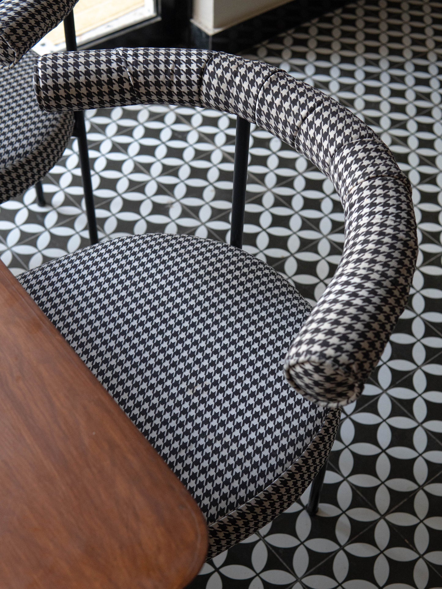 Sahar Breakfast Table Set