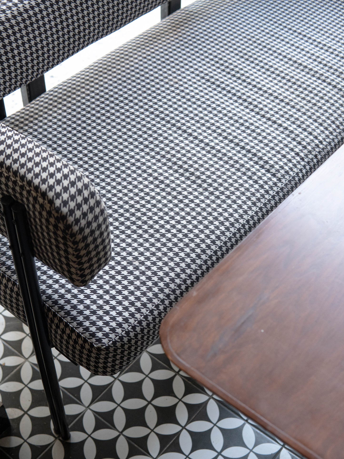 Sahar Breakfast Table Set