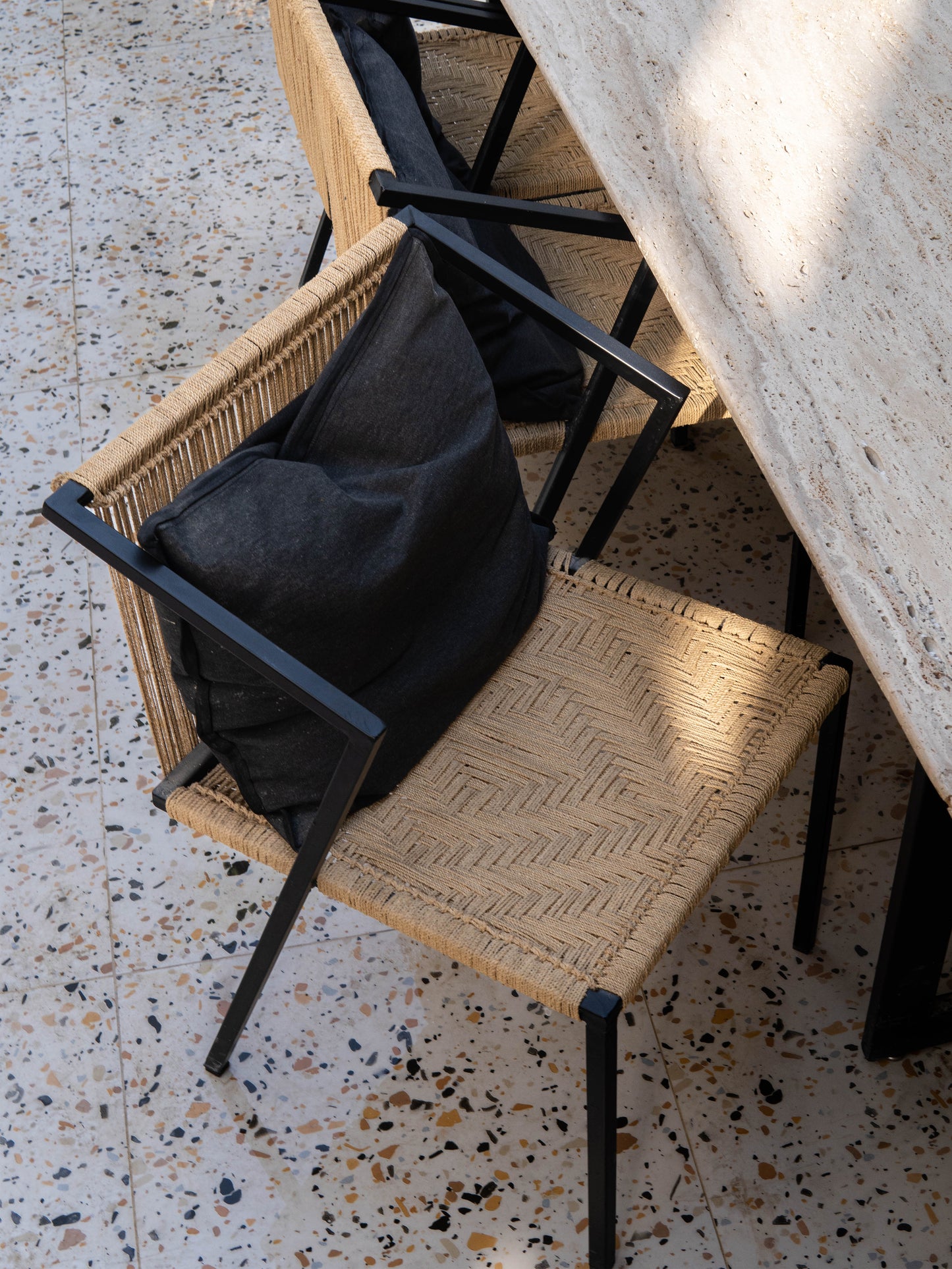 Kaf Outdoor Dining Table Set
