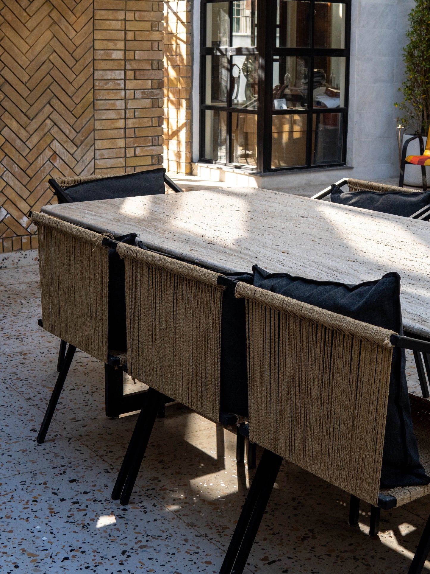 Kaf Outdoor Dining Table Set
